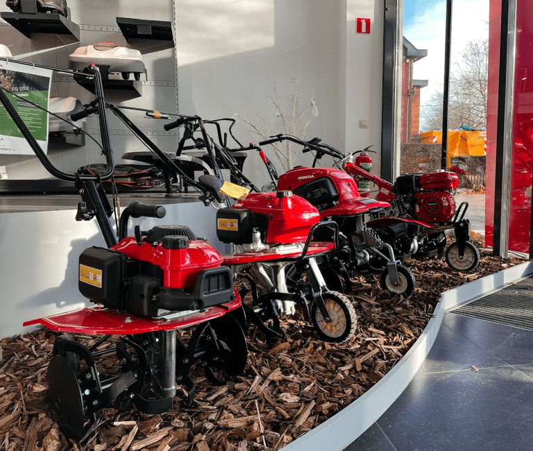 Lambrechts Tuinmachines Gallery